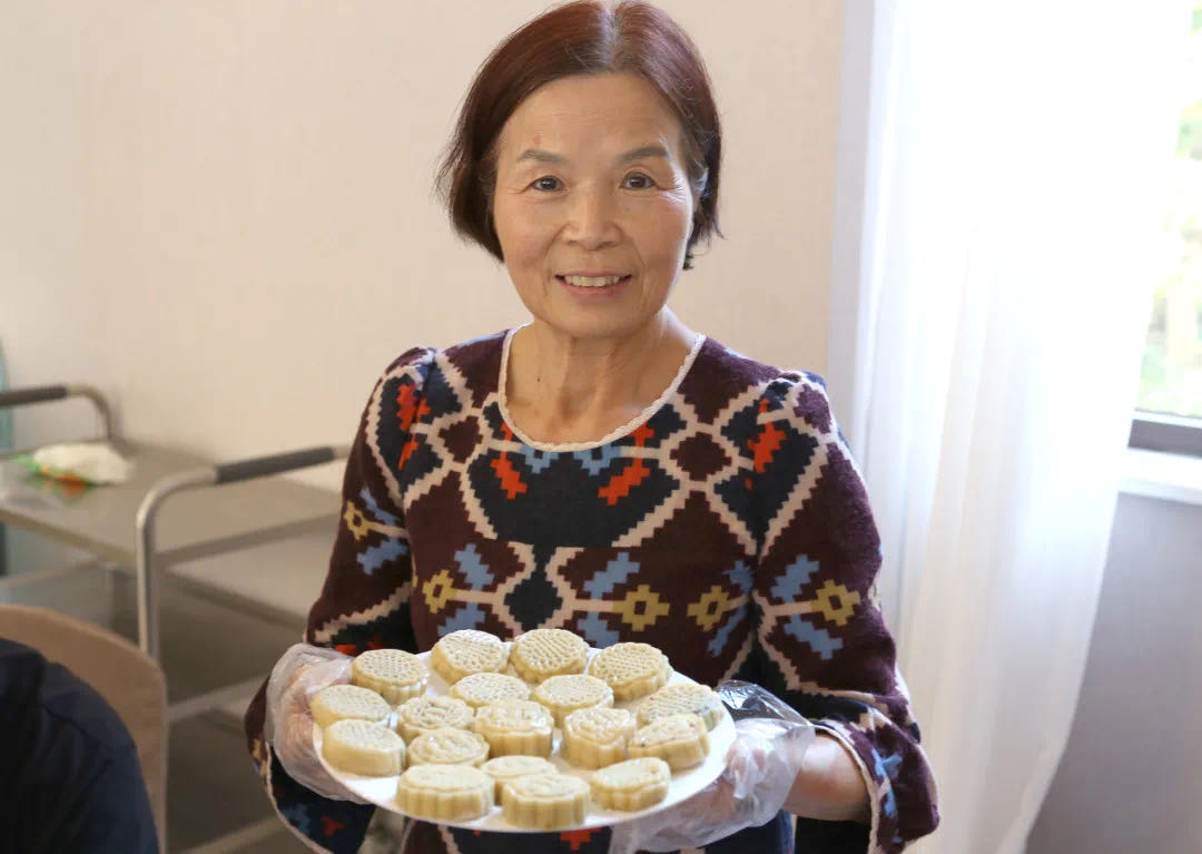 巧手做月饼 共话邻里情(图12)